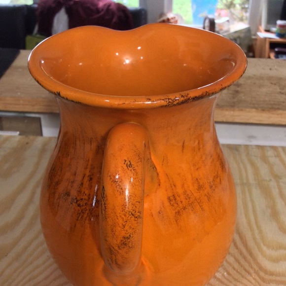 Vase - Picture 5 of 5